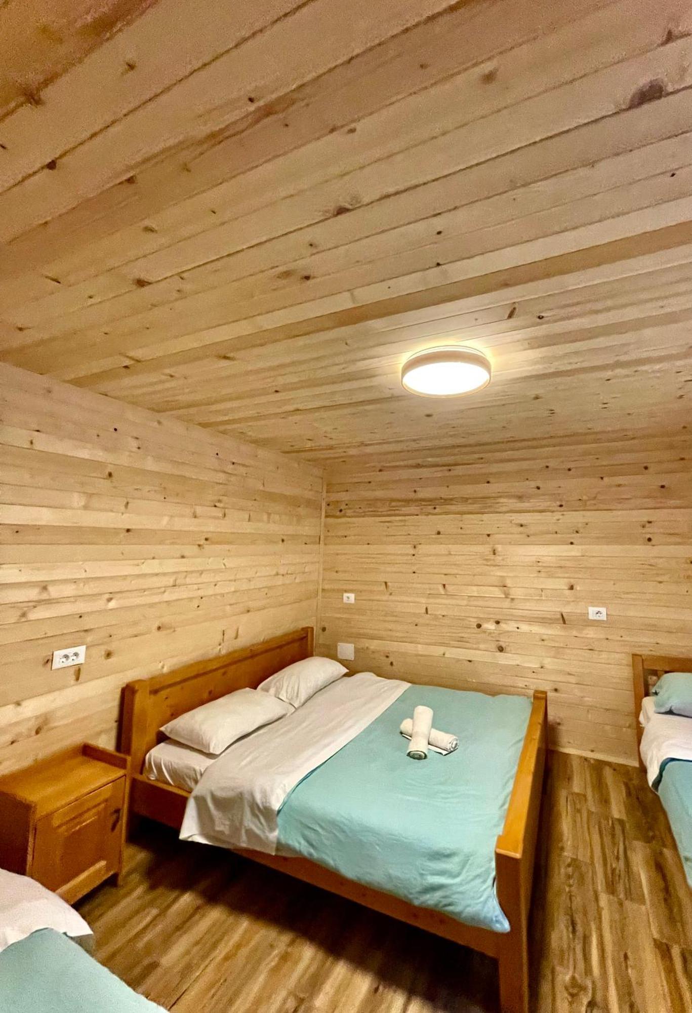 Lazer Cardaku Guesthouse Valbona Esterno foto