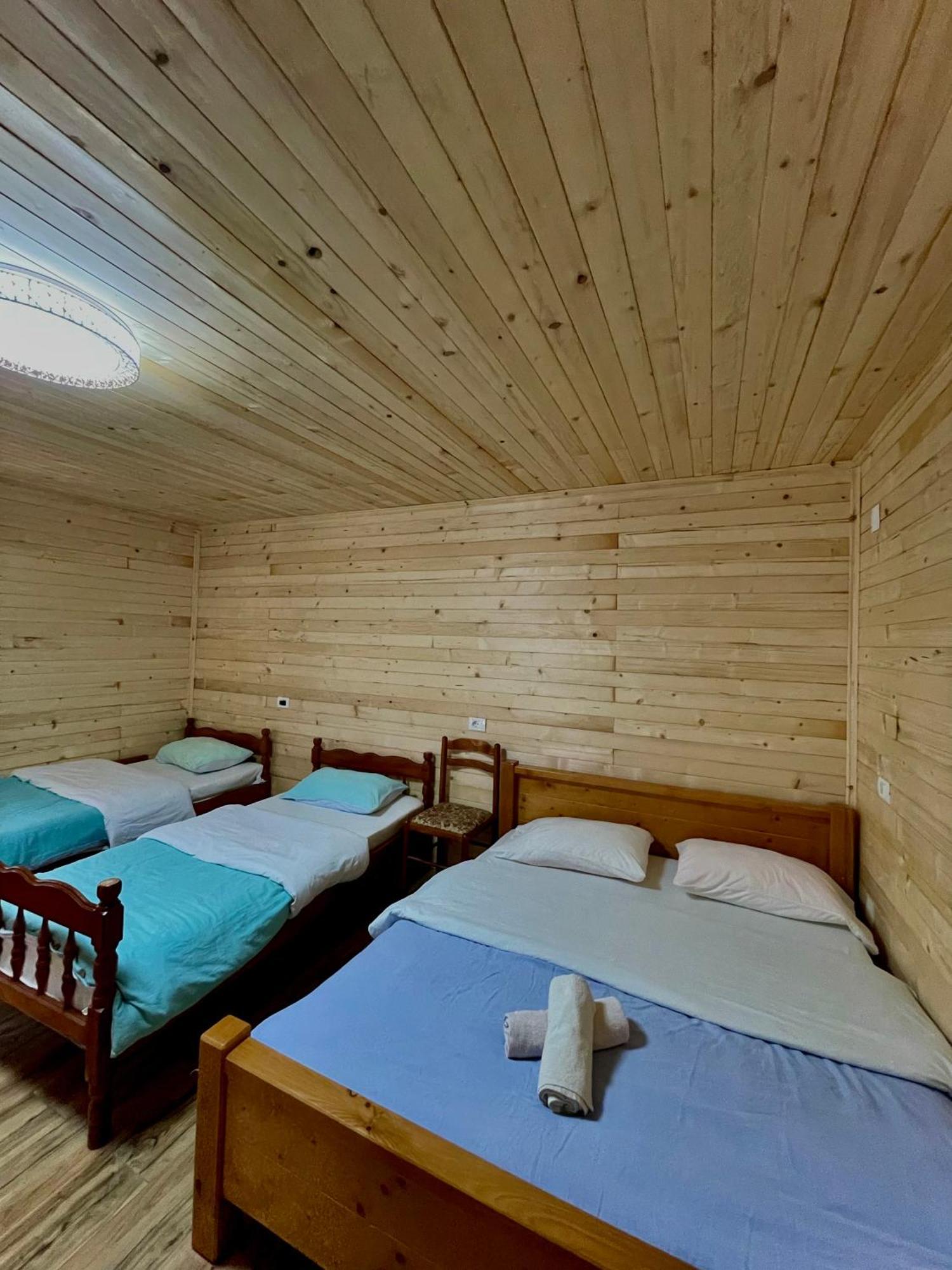 Lazer Cardaku Guesthouse Valbona Esterno foto