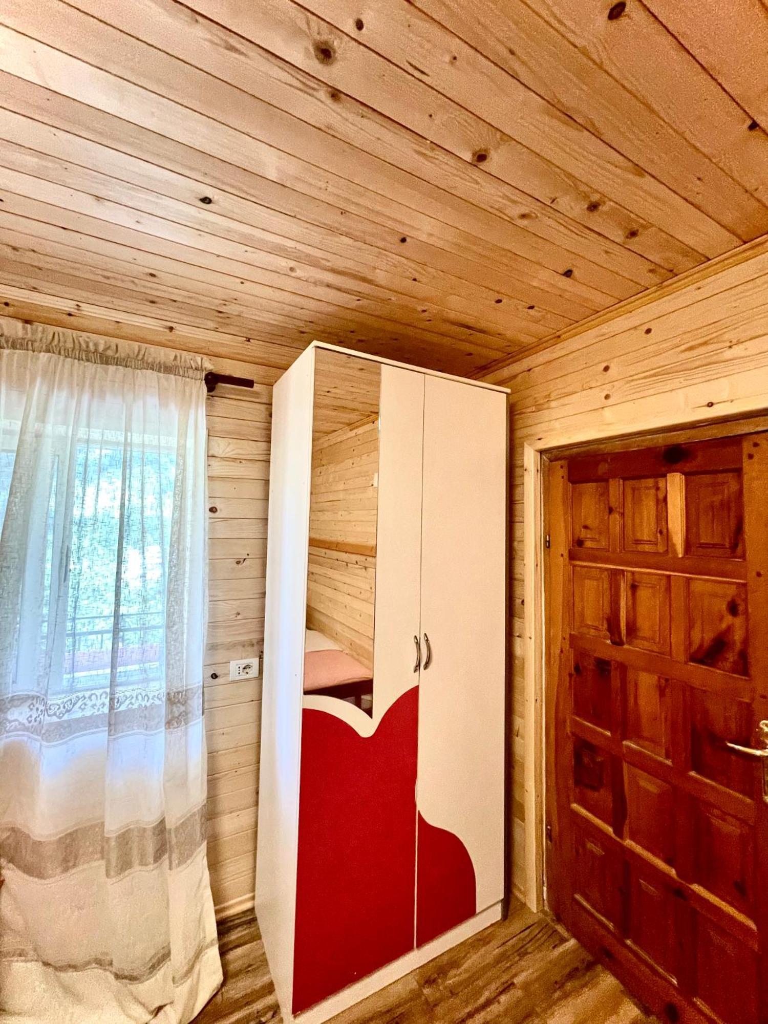 Lazer Cardaku Guesthouse Valbona Esterno foto