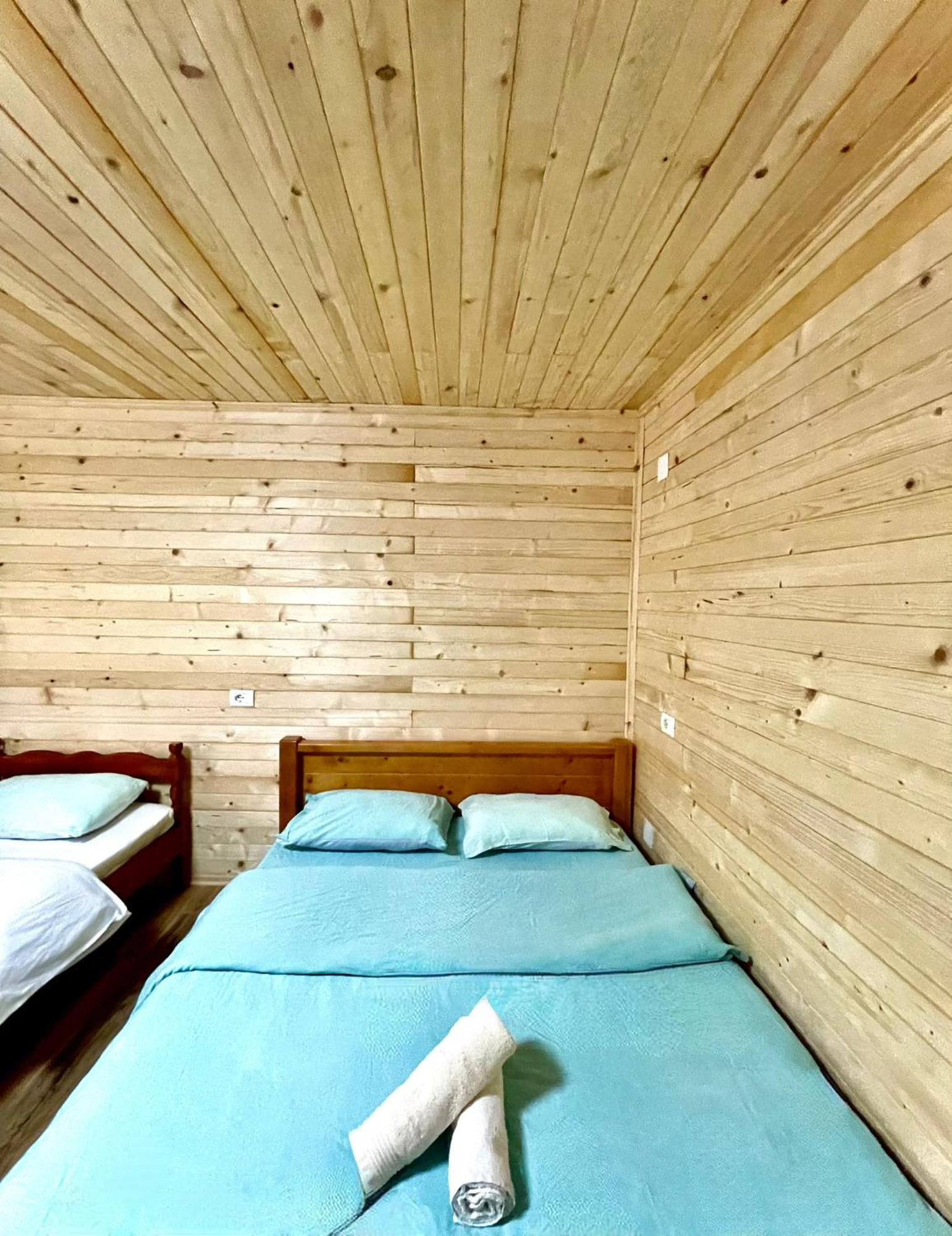 Lazer Cardaku Guesthouse Valbona Esterno foto